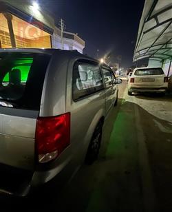 دودج جراند كارافان